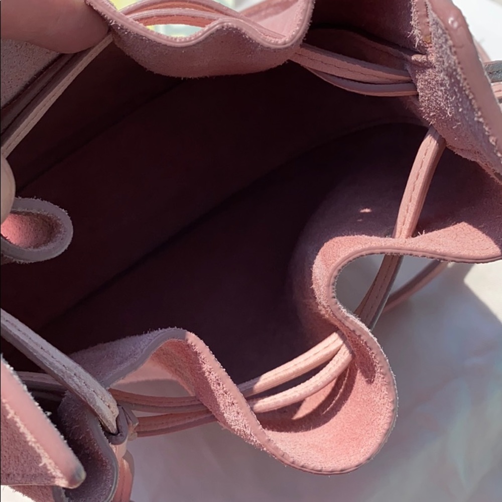💗Host Pick💗 The Row Drawstring Suede Crossbody - Picture 5 of 13